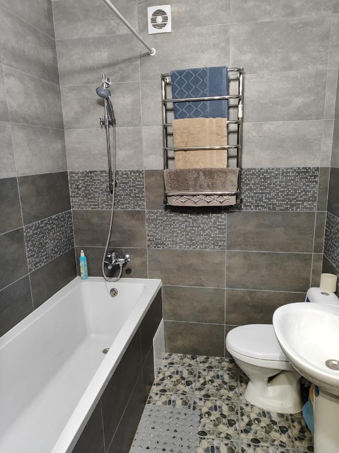Новобудова Центр Либiдь Плаза Apartment Khmel'nyts'kyy Exterior photo
