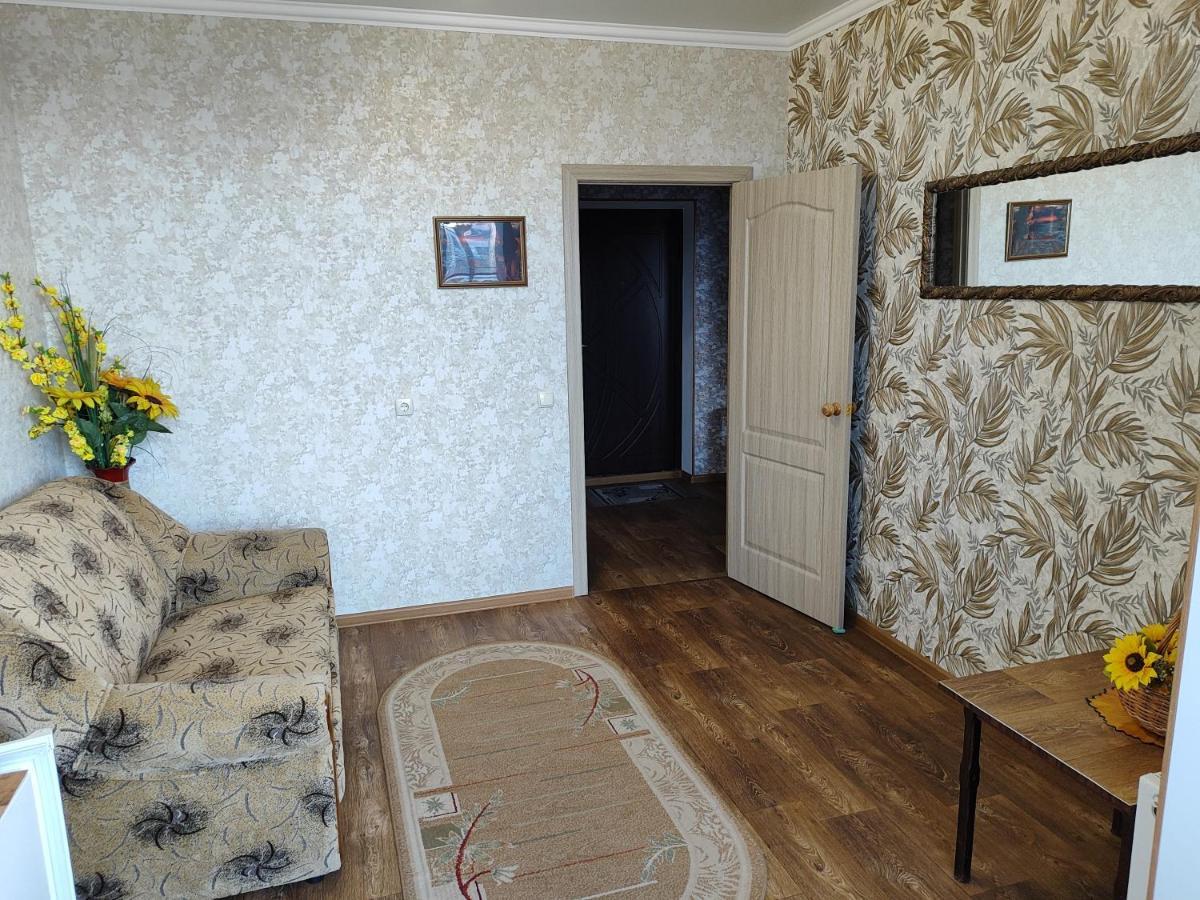 Новобудова Центр Либiдь Плаза Apartment Khmel'nyts'kyy Exterior photo